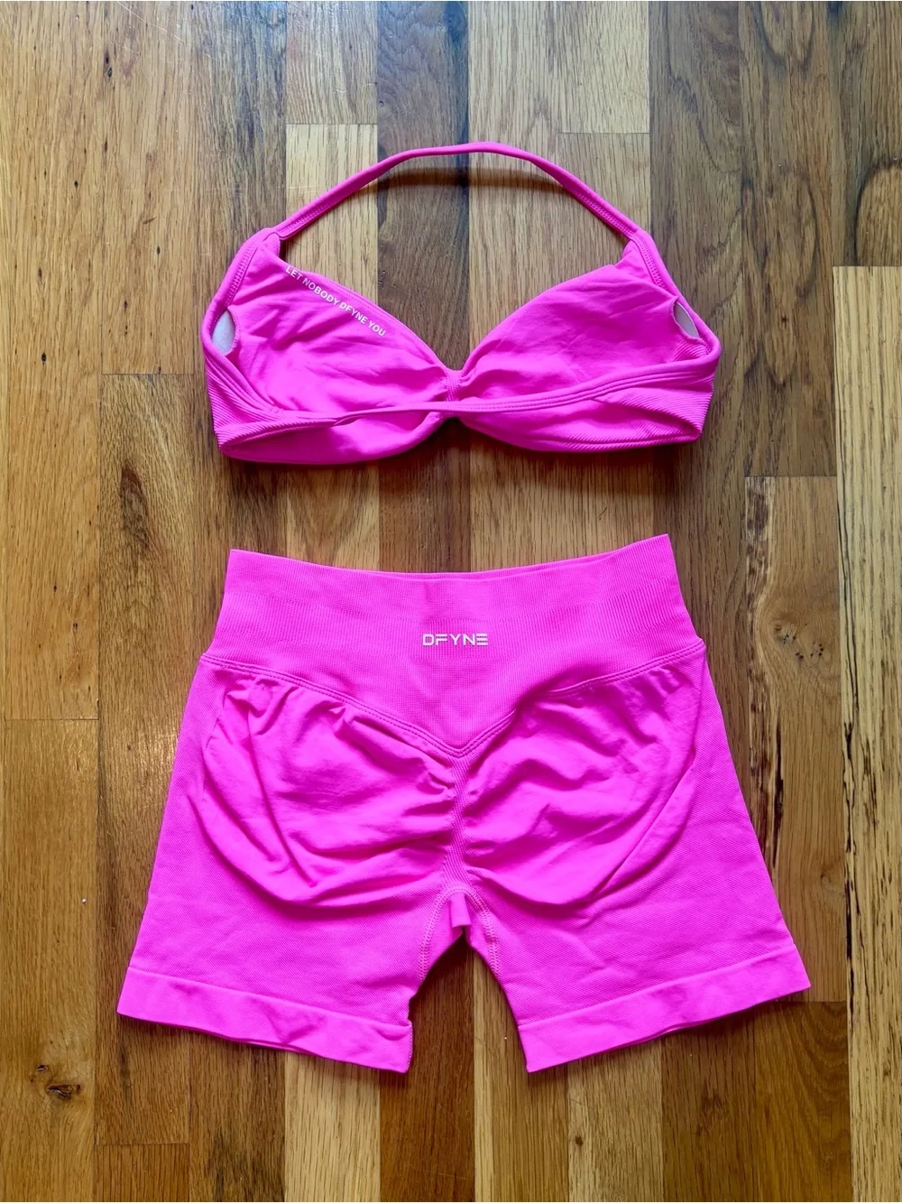 DFYNE Women's Hot Pink Impact Sports Bra & Impact Short Set - never worn - Picture 2 of 7
